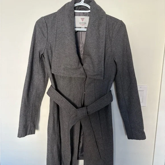 Coat - Picture 2 of 4